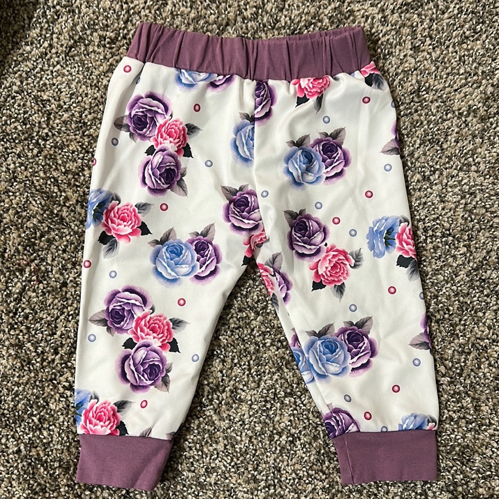 Floral Joggers!